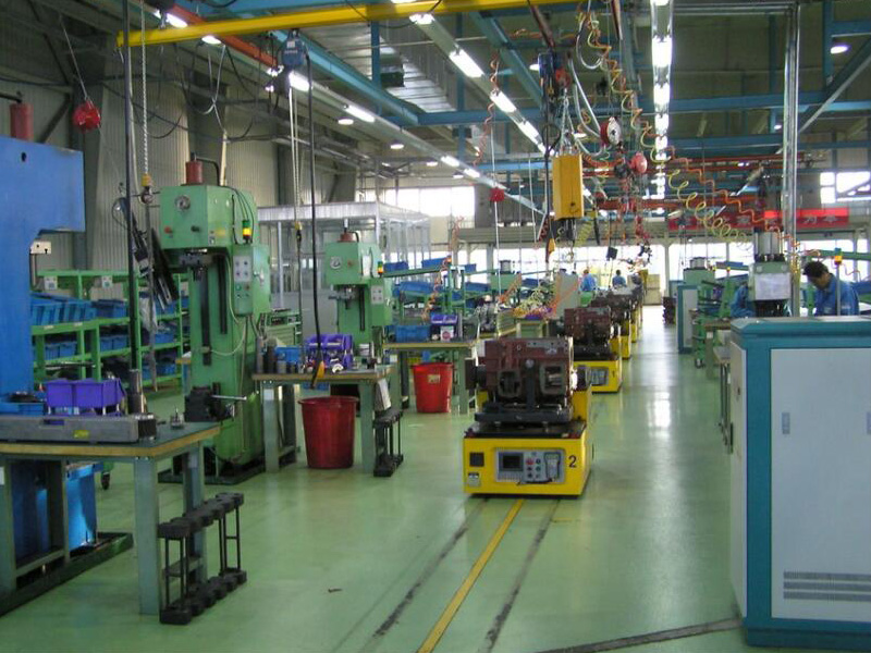 東風(fēng)日產(chǎn)AGV現(xiàn)場(chǎng)